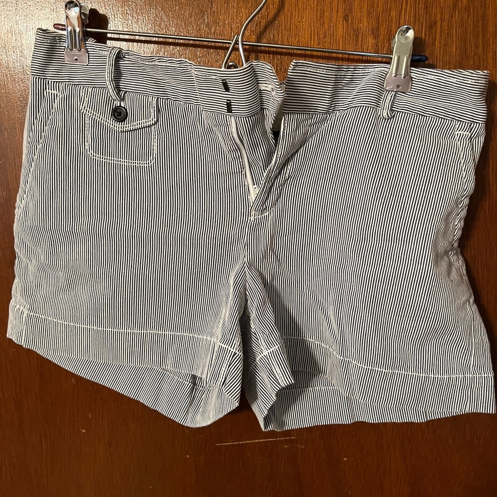Banana Republic white and navy striped shorts